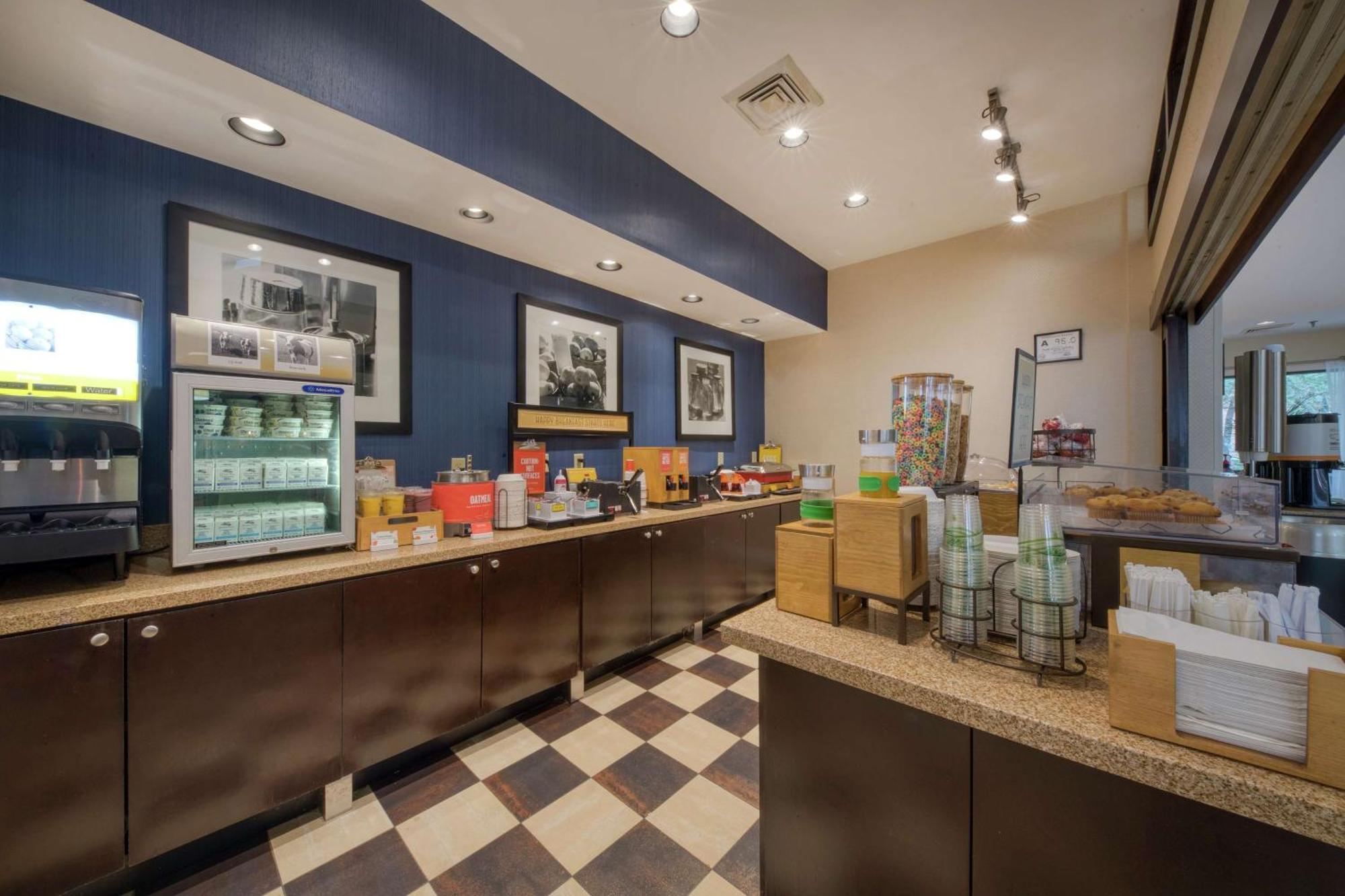 Hampton Inn & Suites Wilmington/Wrightsville Beach Eksteriør billede
